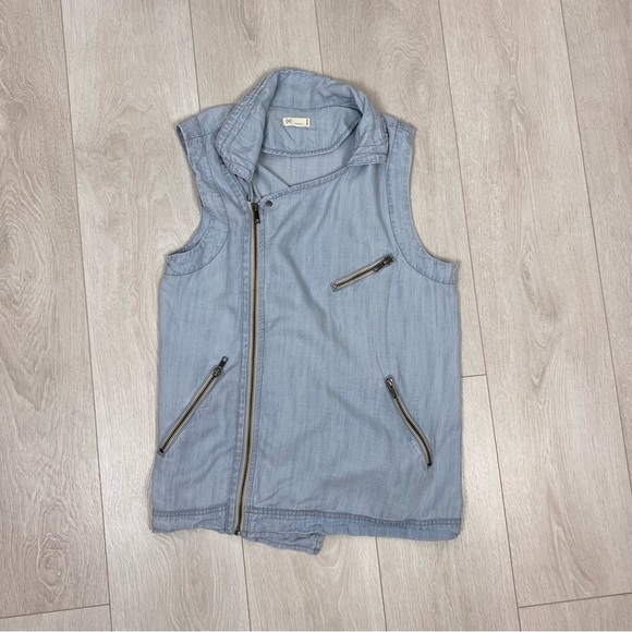 GENTLE FAWN Lightweight Chambray Moto Vest - XS - Picture 7 of 8